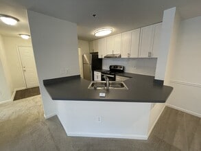 Interior Photo - Wesley Hampstead Apartments at Douglasville