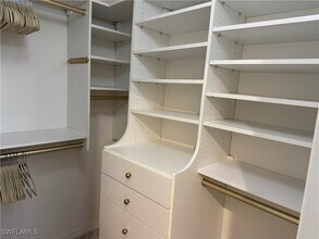 Building Photo - 1262 Sweetwater Ln