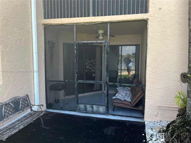 Foto del edificio - 1500 Jefferson Dr