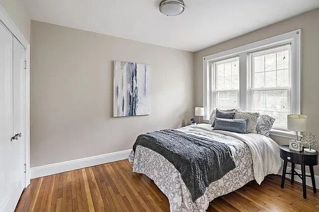 Foto del edificio - 52 Strathmore Rd