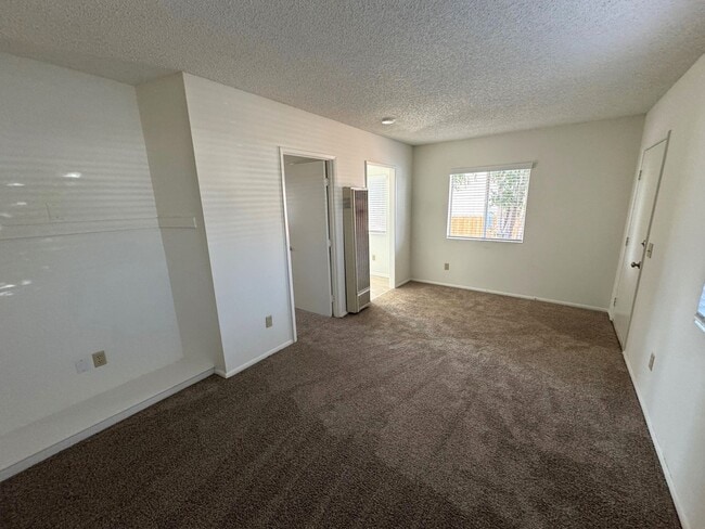Building Photo - 132for