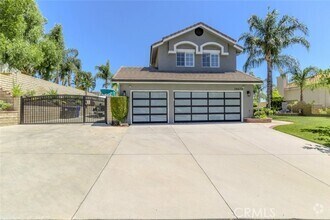 Building Photo - 28470 Rodgers Dr