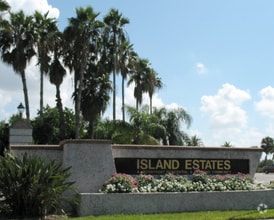 Building Photo - 202 Windward Passage