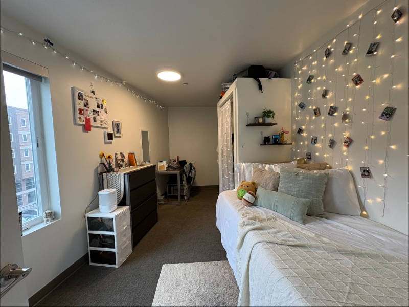 Building Photo - 870 N 600 E