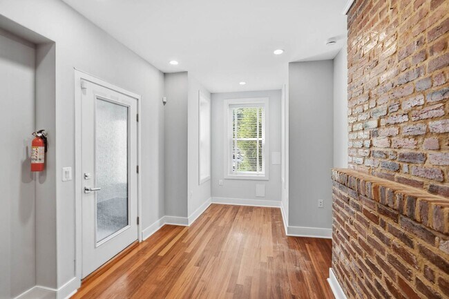 Foto del edificio - 1513 4th St NW