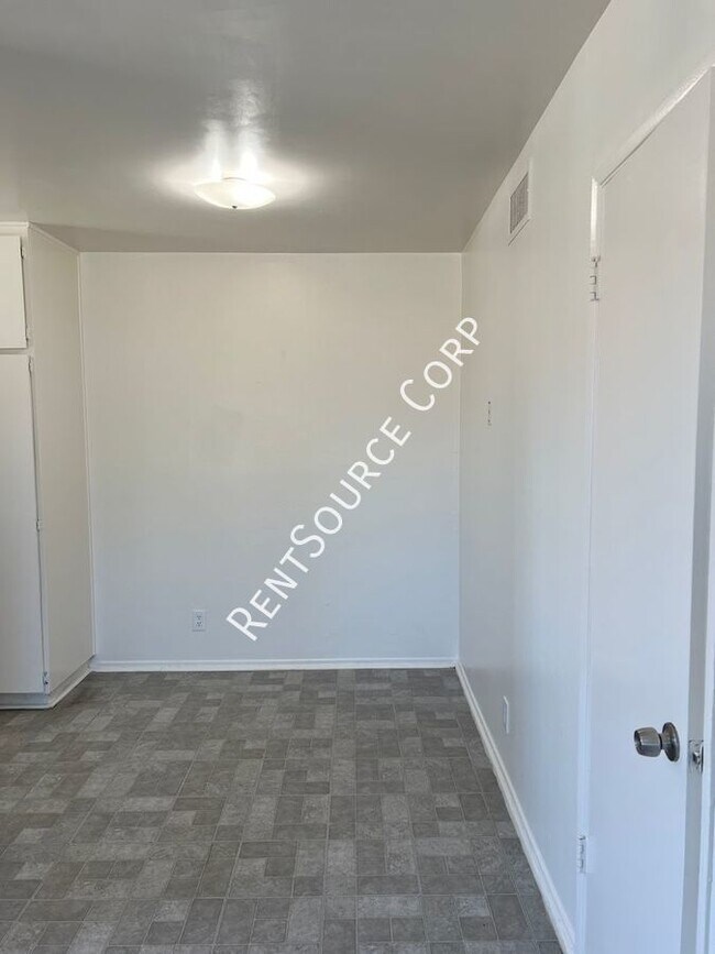 2 Bedroom 1 Bathroom Condo in Palmdale Condo for Rent in Palmdale, CA