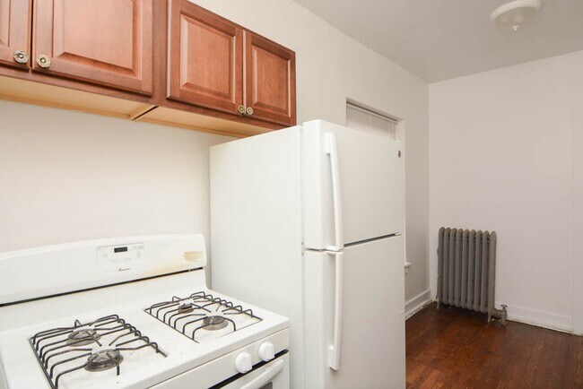 Foto del edificio - 931 W Sunnyside Ave