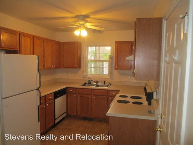 Foto del edificio - 104 Hunters Glen Ct