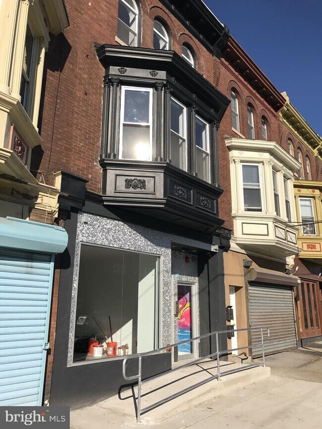 Building Photo - 4035 1/2 Baltimore Ave