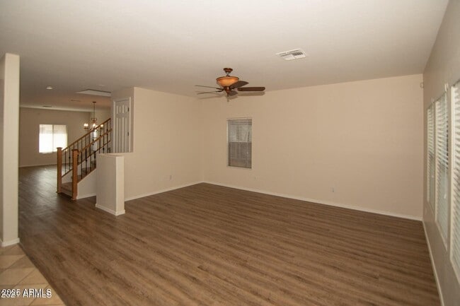 Building Photo - 605 N 111th Dr