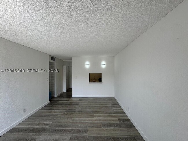 Foto del edificio - 4550 NW 9th St