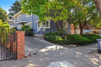 Building Photo - 2233 Ninth St