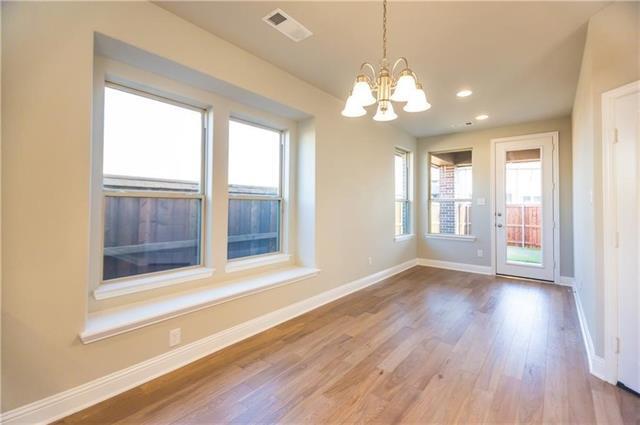 Foto del edificio - 4309 Meadow Hawk Dr