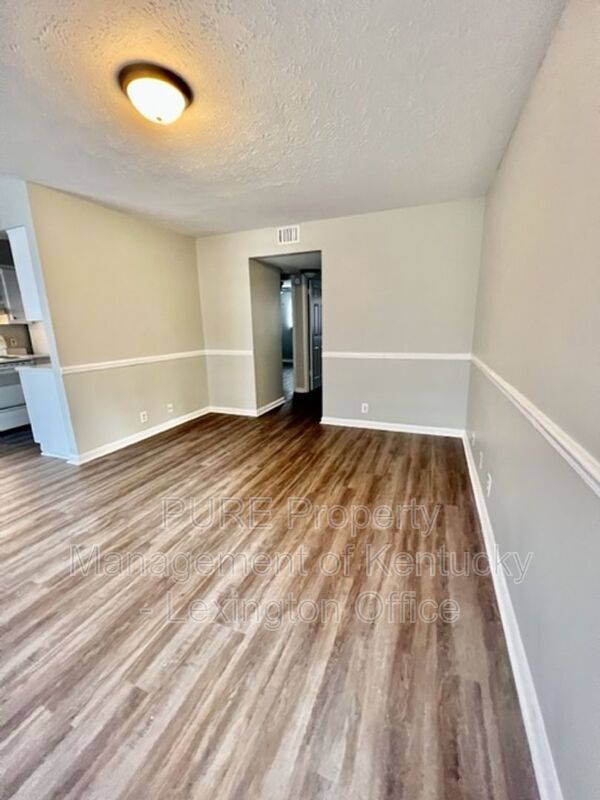 433 Harrodswood Rd Unit 4, Frankfort, KY 40601 Condo for Rent in