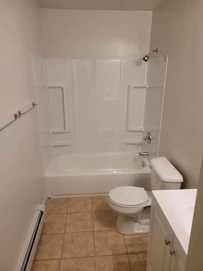 Foto del edificio - 905 W Grove St