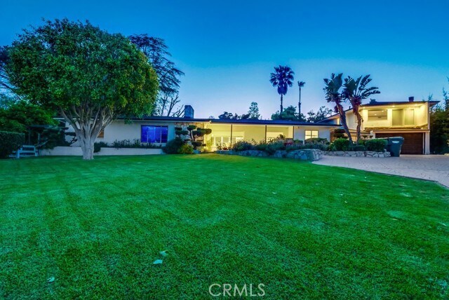 Foto principal - 2 Headland Dr