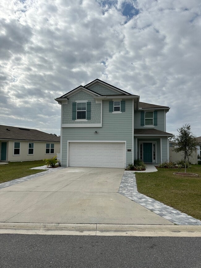 Building Photo - 150 Logrono Ct