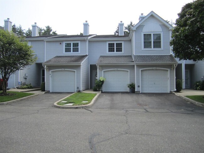 Foto del edificio - 163 Windward Ct S