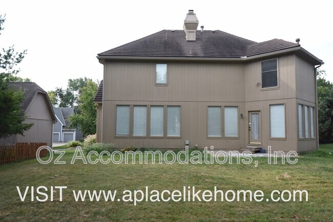 Foto del edificio - 7816 W 147th Terrace