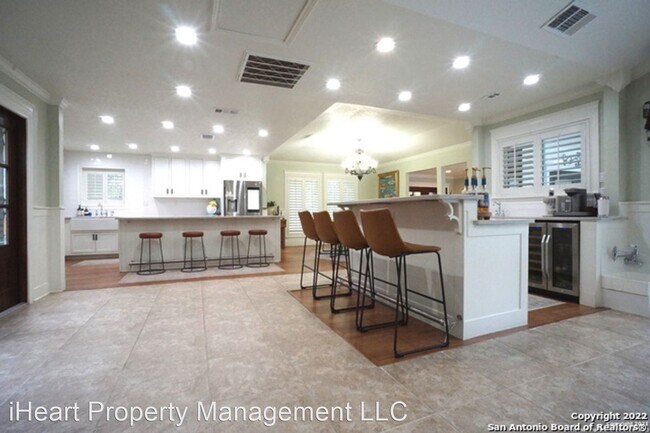Building Photo - 4 br, 3 bath House - 90 Mossy Cup St