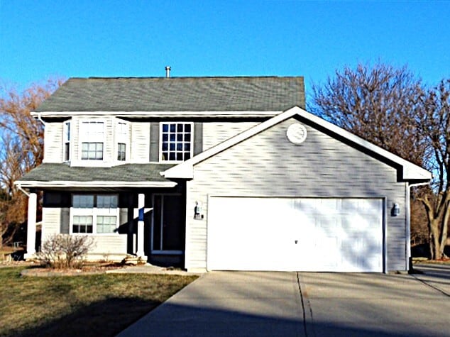 Primary Photo - 518 Constitution Dr SW