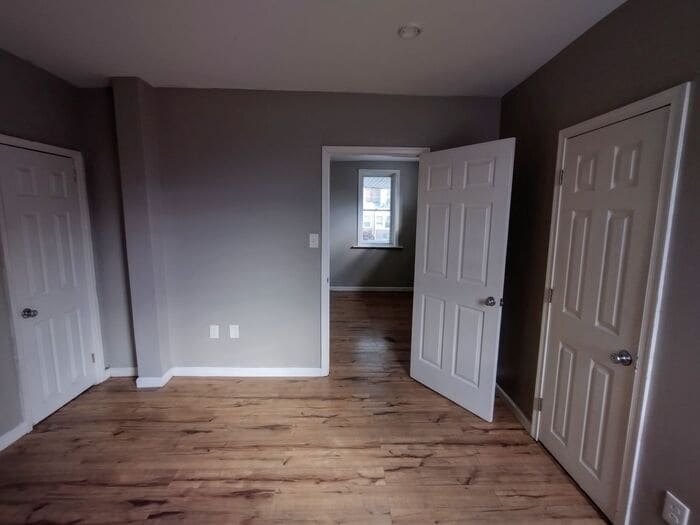 Building Photo - ONE BEDROOM FOR RENT 19124