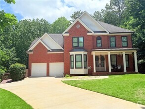 Building Photo - 208 Willow View Ct