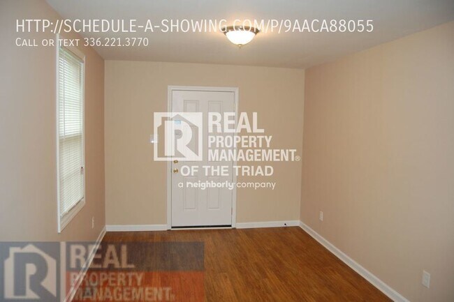 Building Photo - Charming Greensboro 2BD/1BA Home