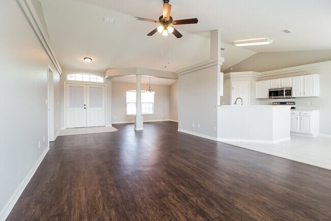 Foto del edificio - 1625 Nightfall Dr