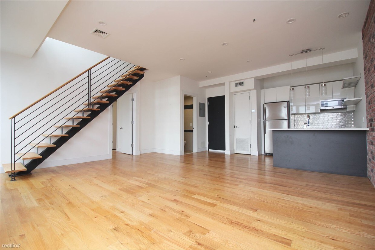 3 br, 3.5 bath - 672 Halsey St - 3 br, 3.5 bath  - 672 Halsey St