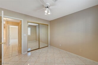 Building Photo - 6317 W Canyon Ridge Dr