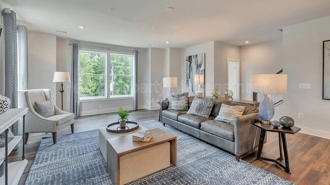 Building Photo - 4644 Wistar Creek Dr
