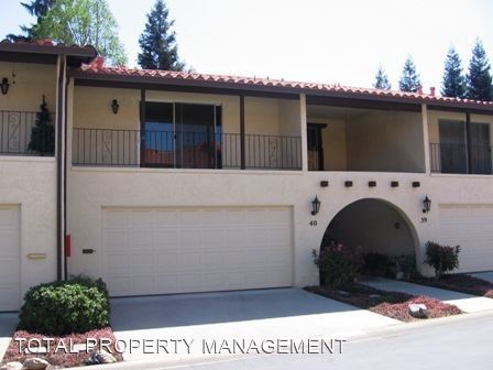 Primary Photo - 3 br, 2.5 bath House - 120 CARLTON AVE #40
