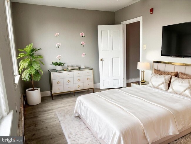 Building Photo - 2366 N 4th St