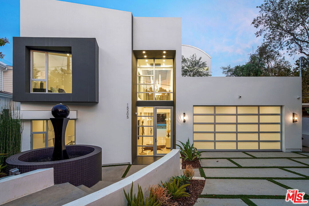 Foto principal - 15205 De Pauw St