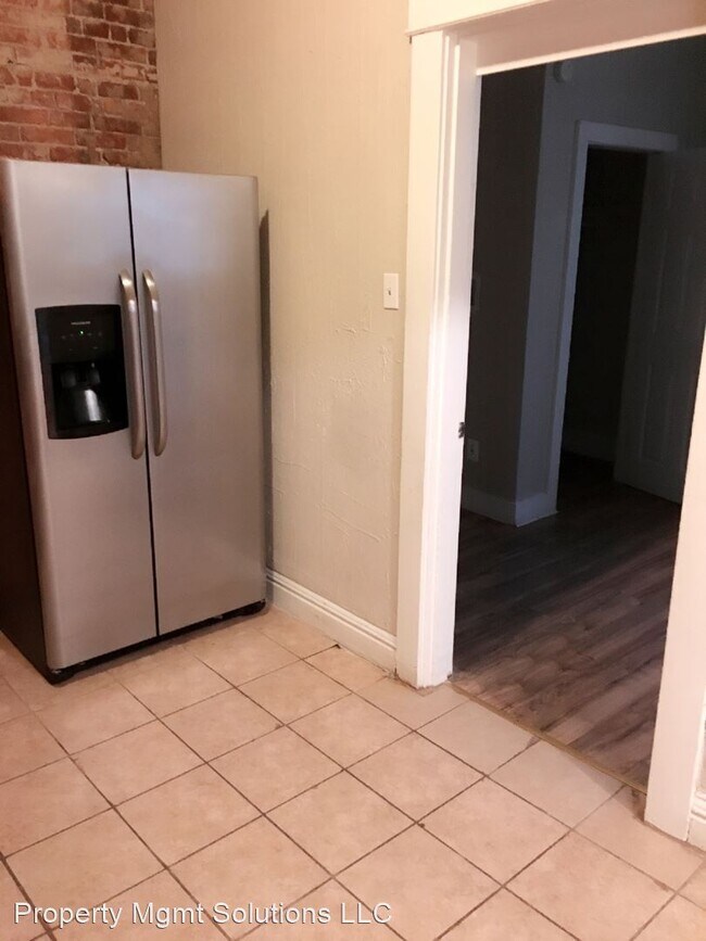 Foto del edificio - 2 br, 1 bath House - 3641 Iowa Ave