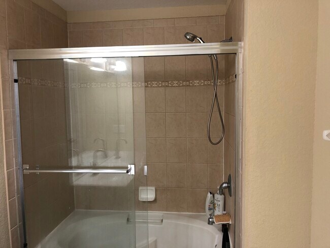 Building Photo - 3602 Shallot Dr