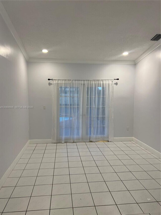Foto del edificio - 9940 SW 155th St