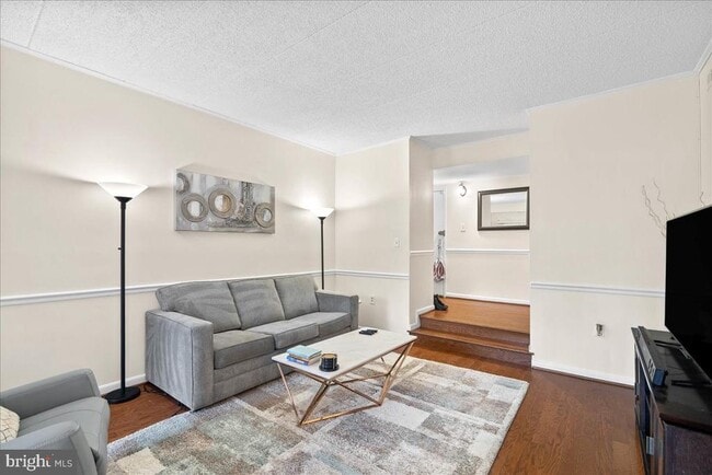 Foto del edificio - 5121 Maris Ave