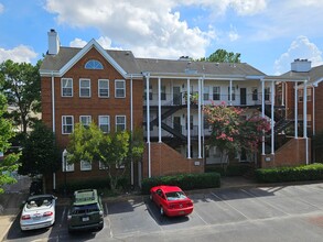 Building Photo - 203 Westover Ave