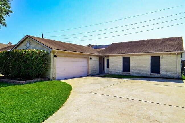 Building Photo - 219 Gentilly Dr