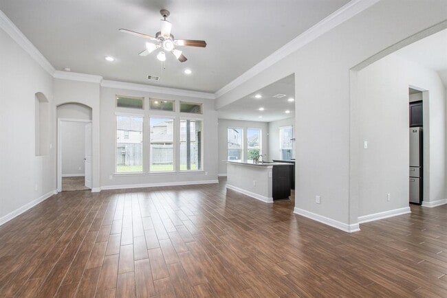 Building Photo - 18911 Cypress Bay Dr