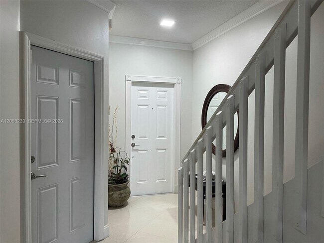 Building Photo - 307 SW 120th Ave