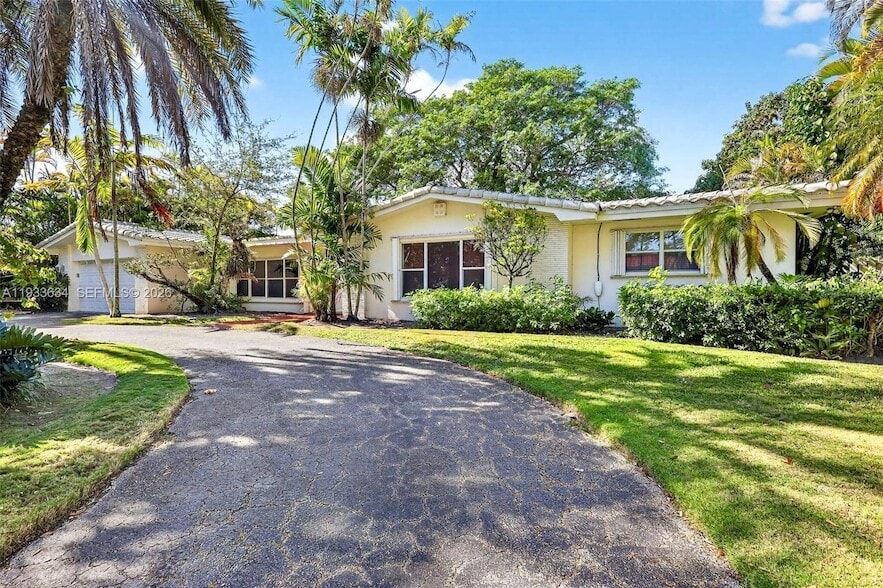 Photo - 11890 SW 72nd Place Unit