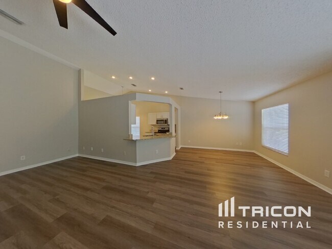 Foto del edificio - 10448 Hallmark Blvd