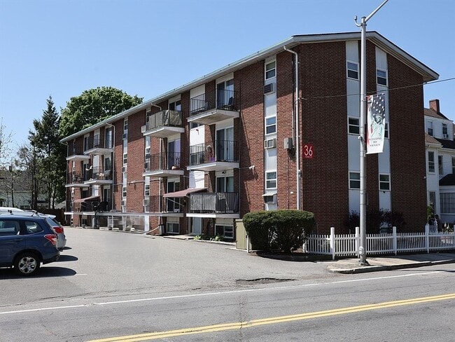 Building Photo - 36 Essex St