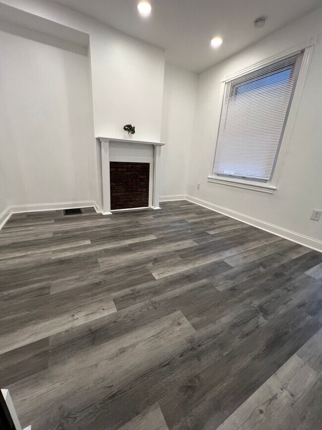 Foto del edificio - Luxurious 2-Bedroom Townhome in Carroll Pa...