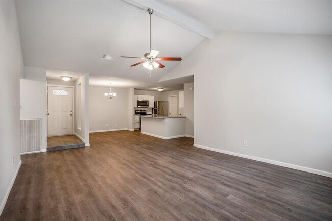 Building Photo - 1954 Myrna Ln