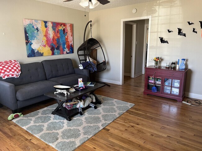 Foto del edificio - 3303 28th St