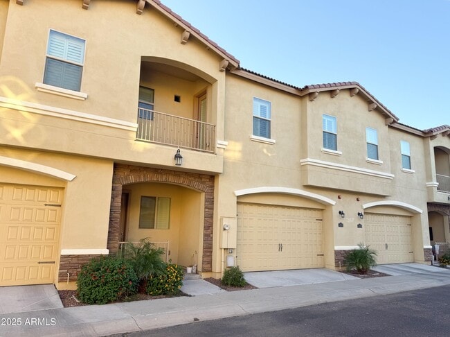 Foto del edificio - 8976 N 8th Dr